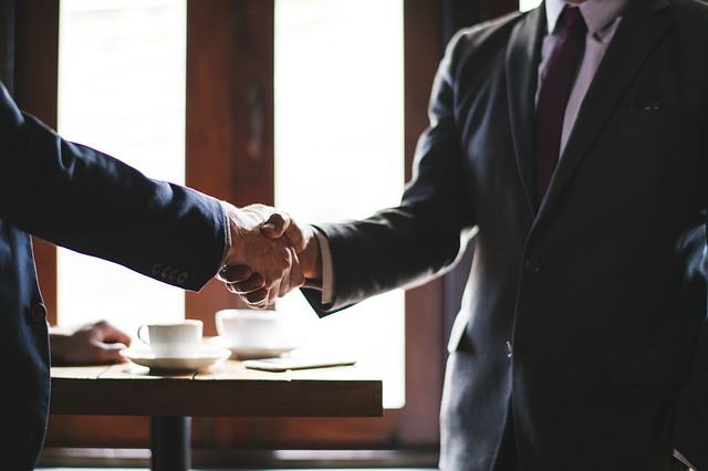 How to satisfy your small business clients? Headline Insider - Small Business Clients
