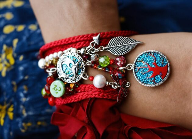 Trendy Bracelets for Women: Stylish, Fancy & Pearl Bracelet Designs for Ladies